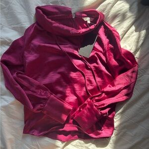 NWT 💫⭐️💖 Fuchsia Pink Silky Blouse Women's Long Sleeve